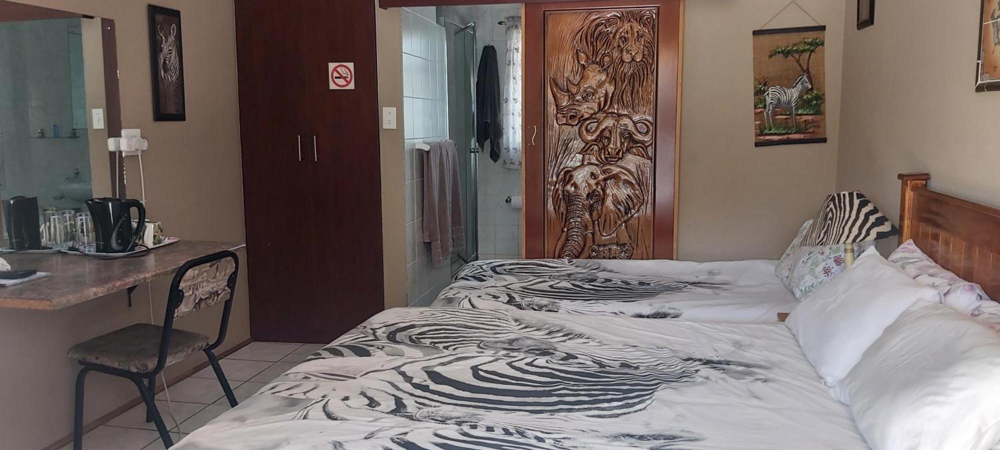 ג'רמיסטון African Elephant Guesthouse מראה חיצוני תמונה